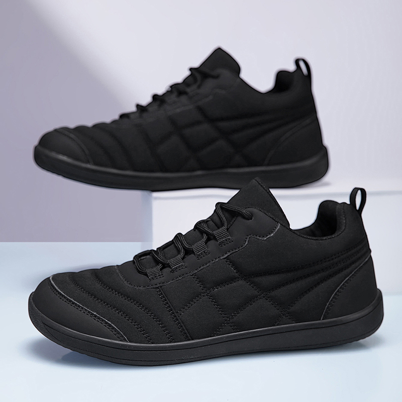 Sneaker Case - Męskie sneakersy o szerokim kroju, wygodne